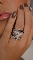 Conjunto prateado e preto SJ